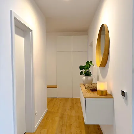 דירה A1 Severna Apartment, Near Center, Free Parking באנסקה ביסטריצה