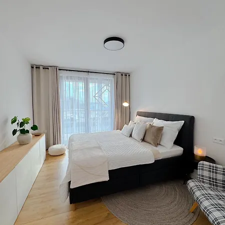 Apartament Severna, V Blizkosti Centra Bb, V Cene Mestka Dan, Self Check-in, Free Parking Bańska Bystrzyca